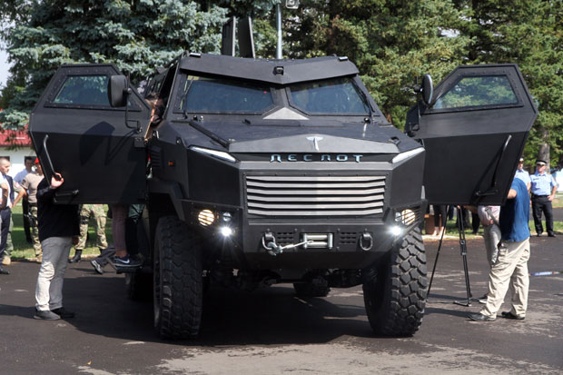 Полицији стигла два деспота (ФОТО)