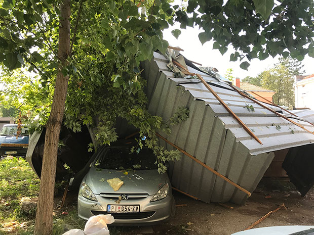 У Пироту летели лимени кровови