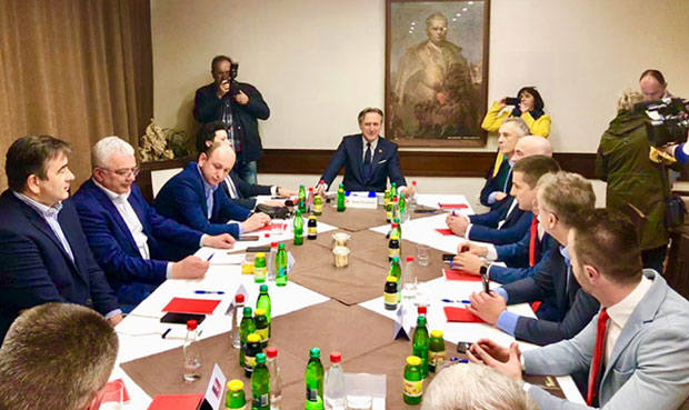 ДПС надиграо опозицију?