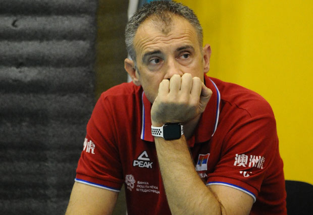 БОЛИ ГЛАВА ЗБОГ ПРИЈЕМА: Грбић сматра да је одбојкашима много помогао турнир у Кракову