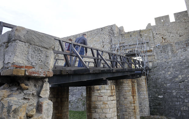 Хитне интервенције на Калемегданској тврђави због очувања културног добра, али и безбедности посетилаца