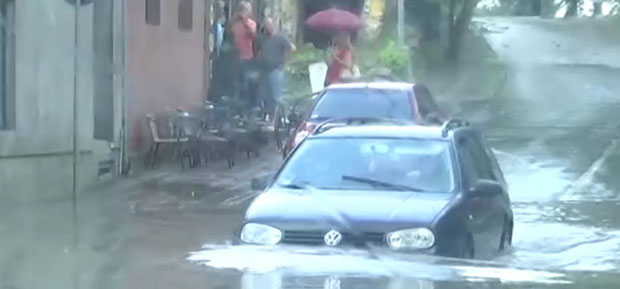 Проглашена ванредна ситуација у појединим општинама након невремена