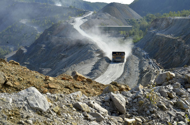 Зиђин: Убрзано радимо на повећању производње, запошљавању и новој опреми за чистије небо