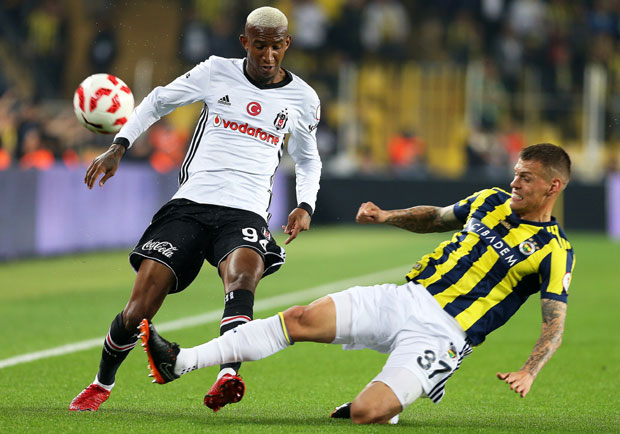 Аталанта доводи Шкртела за деби у Лиги шампиона