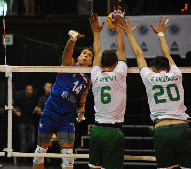 ЖИВЕ ЗА ТОКИО: Одбојкаши почињу борбу за пласман на Олимпијске игре