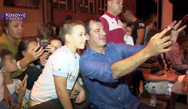 Станковић у Лепосавићу: Фудбал нас спаја