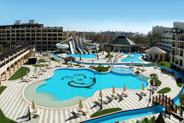 СВЕТСКИ ПОЗНАТ ЛАНАЦ ХОТЕЛА У ХУРГАДИ: Савршен избор за љубитеље аква парка и спортова на води