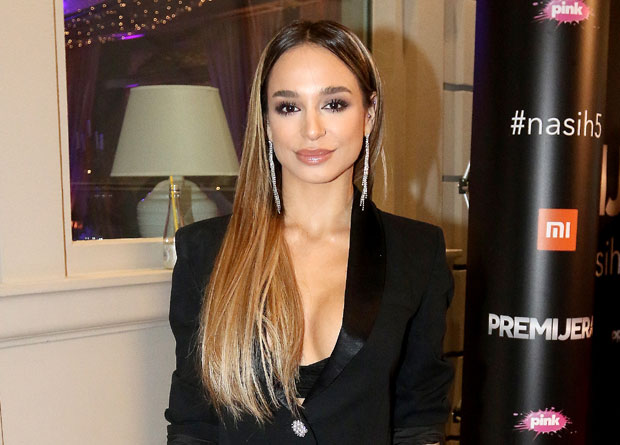 Едита Арадиновић и Бебе у Врањској Бањи