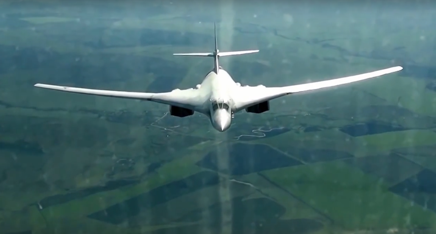 РУСКА ВОЈНА ВЕЖБА НА ПРАГУ САД: Нуклеарни бомбардери насупрот Аљаске