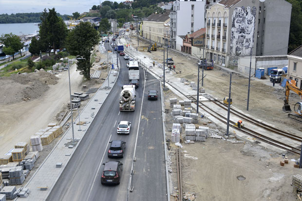 Трамваји 2 и 11 на старој траси