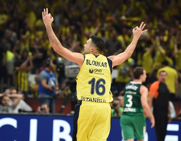 Слукас иде у Кину на СП