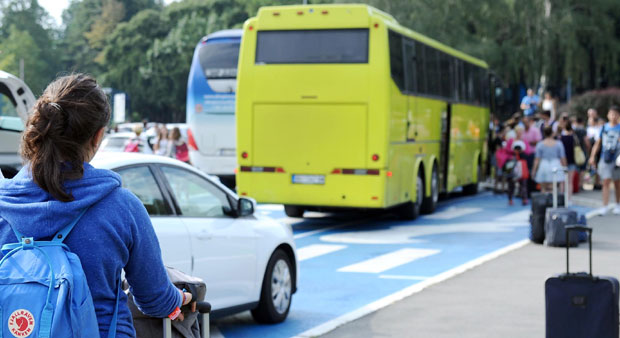 НОВОСТИ САЗНАЈУ: У жутим аутобусима на екскурзије тек од марта 2020.