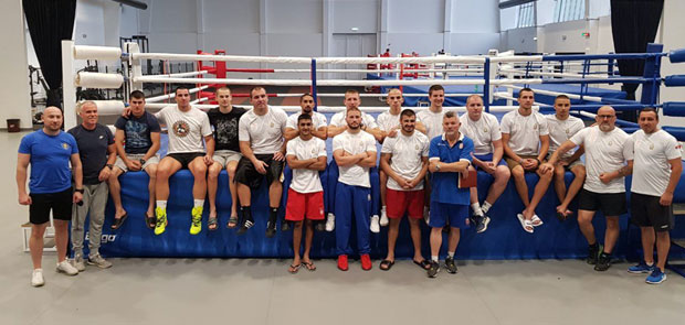 СПРЕМАЛИ СЕ СА ХРВАТИМА: Боксери у Загребу на заједничким припремама за СП