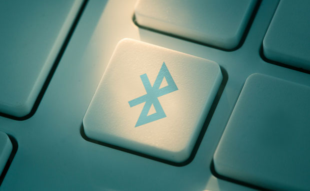 СТРУЧЊАЦИ УПОЗОРАВАЈУ: Ова функција на телефону је рај за хакере