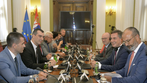 МЕКАЛИСТЕР У ПОСЕТИ БЕОГРАДУ: Србији место у Европској унији