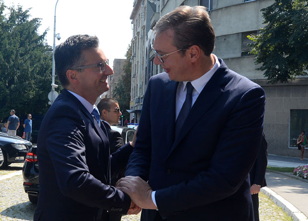 Вучић са Шарецом о сарадњи, европским интеграцијама...