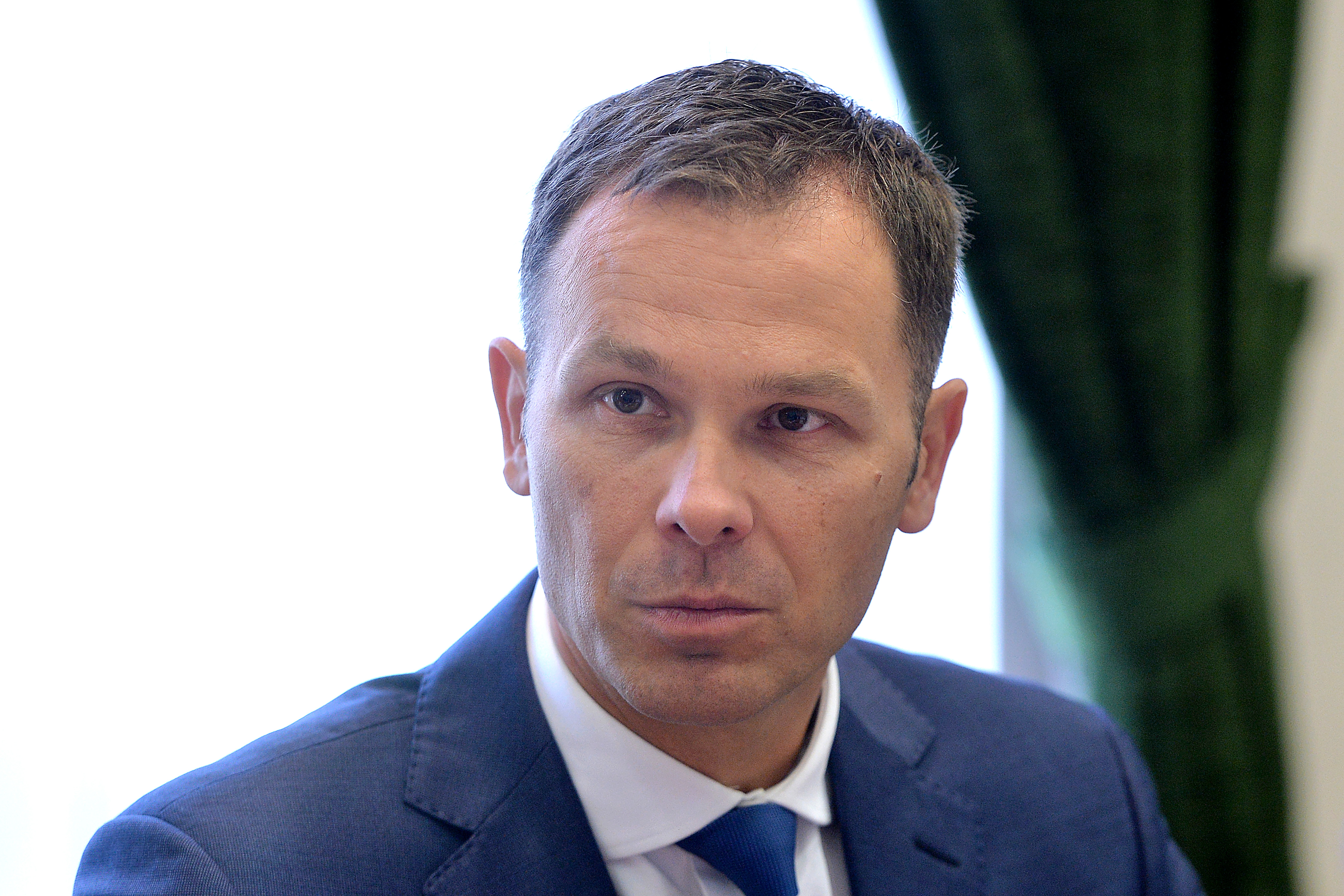 ШПИЈУНКА: Оловка на дар