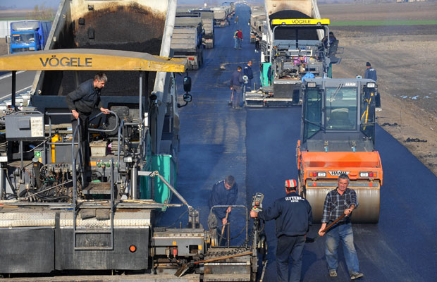ПОГЛЕДАЈТЕ: Списак свих регионалних и локалних путева који добијају нови асфалт