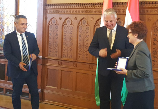Мађарски премијер одликовао одсек за хунгарологију Филозофског факултета у Новом Саду