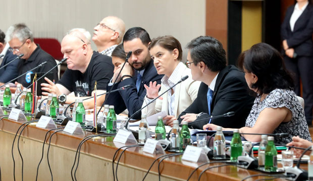 Брнабић: Нови закон борцима неће ускратити ниједно право