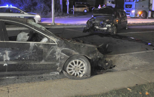ТЕЖАК УДЕС У КРАЉЕВУ: Повређено пет особа, од којих две девојке теже (ФОТО)