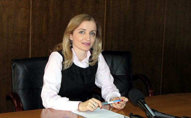 ТМУРНА СТАТИСТИКА: Опет мање ђака првака