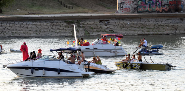 Отворен 15. Карневал бродова у Београду