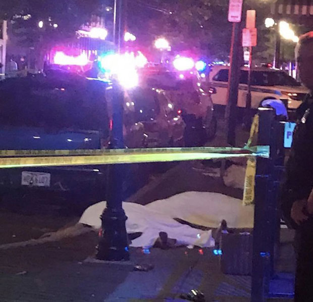 ОБРАЧУН У ТЕКСАСУ:  Двојe убијено, рањено 20 људи, потрага за нападачима (ВИДЕО)