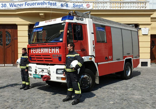 У Жагубицу стигло ватрогасно возило, донација Беча