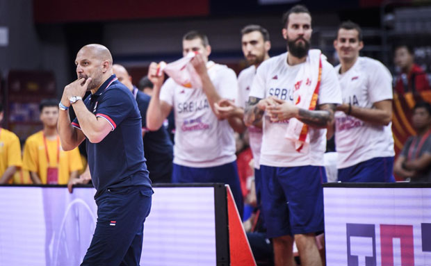 ЂОРЂЕВИЋ ПОСТАВИО ПИТАЊЕ ЧЕЛНИЦИМА ФИБА: Да ли је ово добро за кошарку? (ВИДЕО)