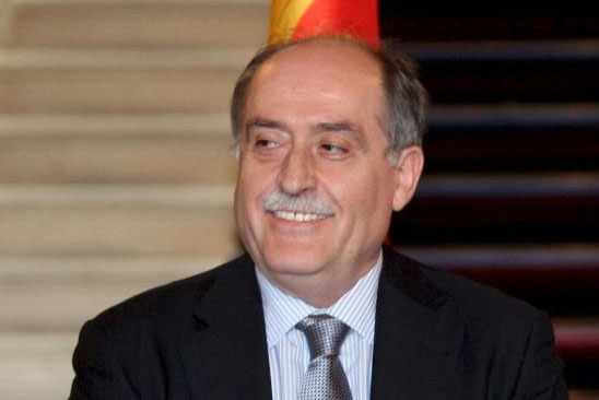 Роћенова супруга ухваћена у крађи у Москви, па се позвала на дипломатски имунитет?