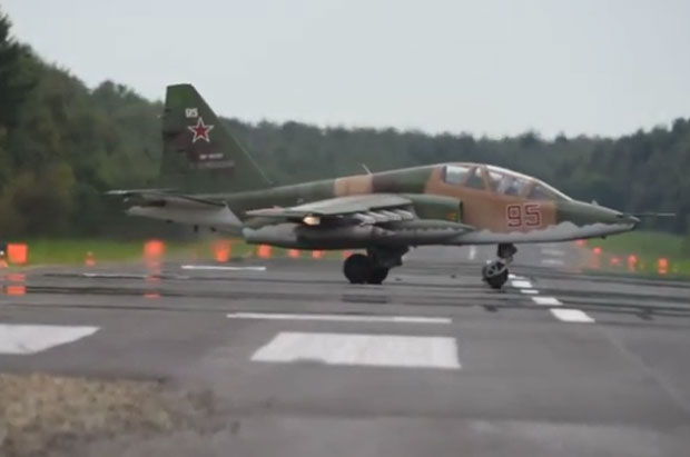 Противтенковском ракетом обара бомбардер: Летећи тенк у акцији (ВИДЕО)