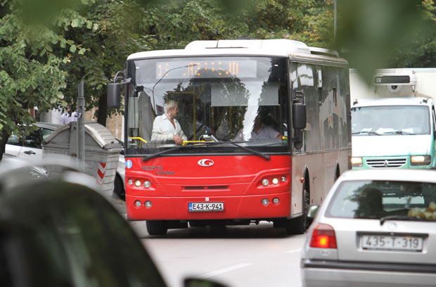 КОНТРОЛА ТЕХНИЧКЕ ИСПРАВНОСТИ АУТОБУСА: Сваком 4. неисправне кочнице! 
