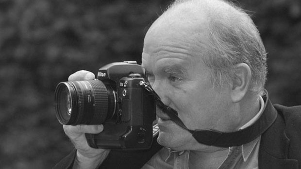 Преминуо чувени модни фотограф Петер Линдберг