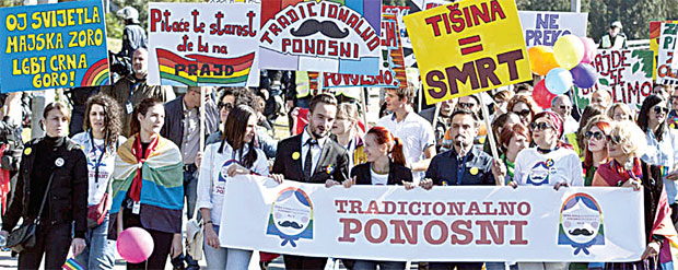 СЕДМИ МОНТЕНЕГРО ПРАЈД: Парада на Малу Госпојину