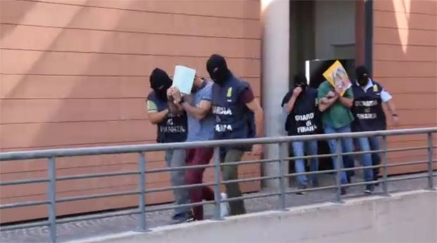 Ухапшено 10 особа због финансирања тероризма