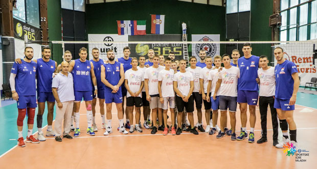 Шампиони СИМ у одбојци тренирали са репрезентацијом Србије