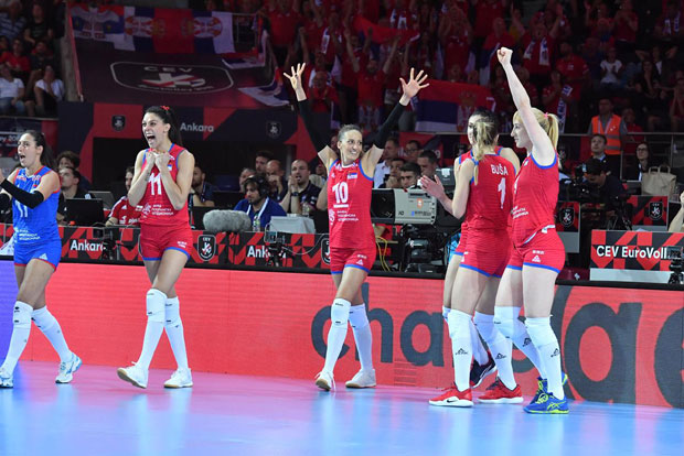 ОДБОЈКАШИЦЕ У ФИНАЛУ: Србија брани европско злато!