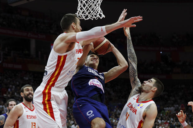 Скариоло хвалио Србију и Богдановића после победе Шпаније