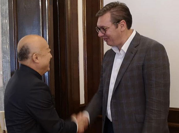 ВУЧИЋ СЕ САСТАО СА ДИРЕКТОРОМ МУЗЕЈА ЗАБРАЊЕНИ ГРАД: Културни мост Србије и Кине