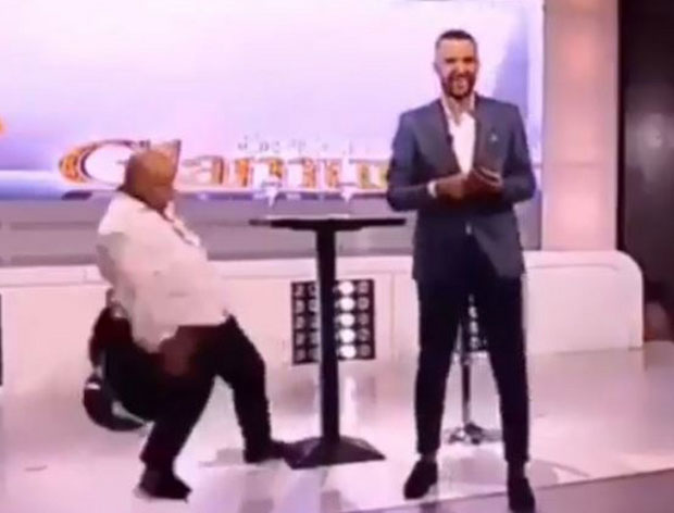 УРНЕБЕСАН ВИДЕО: Џеј усред емисије пао са столице, снимак убрзо постао виралан