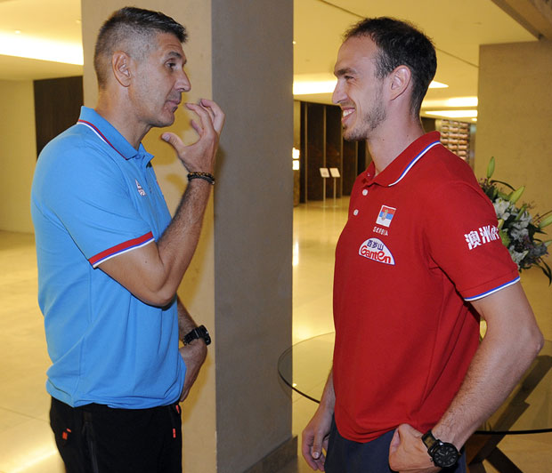 ОДБОЈКАШИ СРБИЈЕ ПРОТИВ НЕМАЧКЕ СТАРТУЈУ НА ЕП: Девојке нас инспиришу