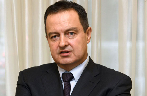 ШПИЈУНКА: Рикерова тацна