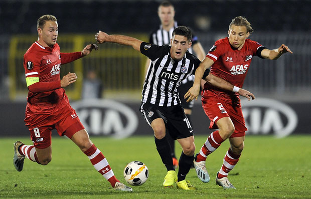 Здјелар: Изгубили смо три бода, нисмо смели да примимо гол; Тошић: Недостајала концентрација 