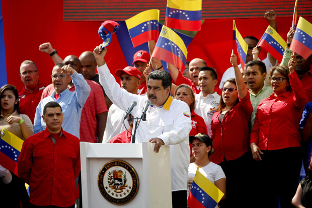 Кремљ најавио посету Мадура Москви