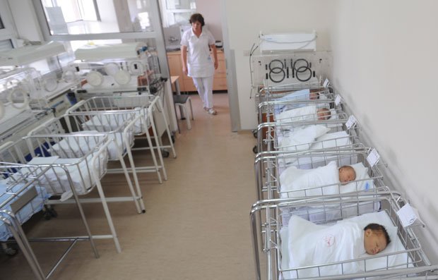 Уместо близанаца уписали абортус?!