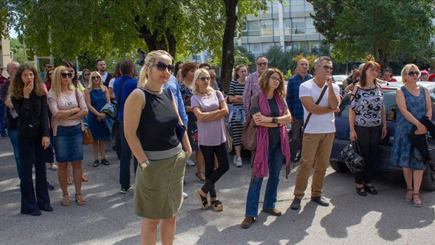 Просветари заслужују више од 10%