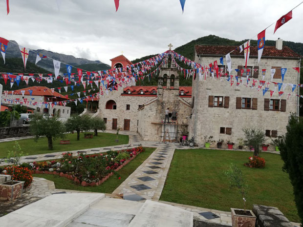 Пуковник Огар уз Иринеја