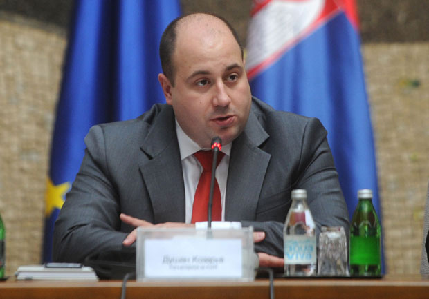 Козарев: Неодопустива дискриминација Срба на Косову и Метохији