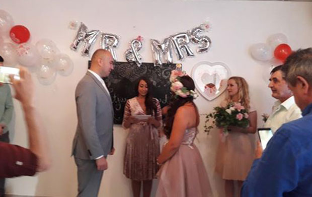 Младенци из Сарајева свадбу претворили у хуманитарну акцију